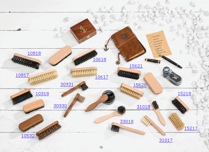 Shoe brush, shoe care, shoe polish, polishing brush, dauber, shine brush